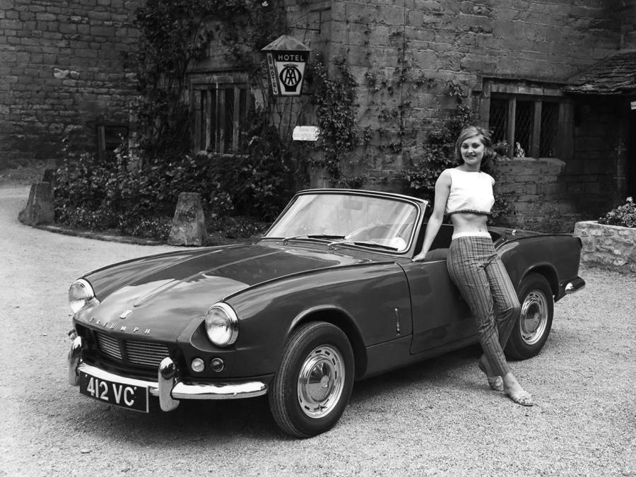  Triumph Spitfire (Mk II) 1964 года  (фото 4 из 5)